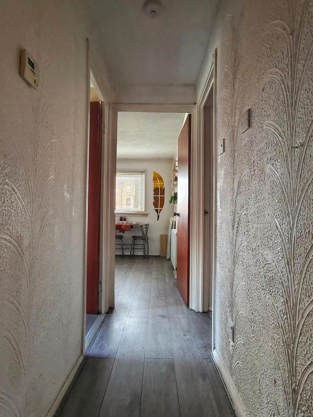 Apartment Free Parking 2-bedroom House In